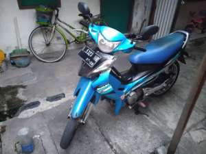 Jual bekas Smash 2006 dijual cepat,lokasi di Taman