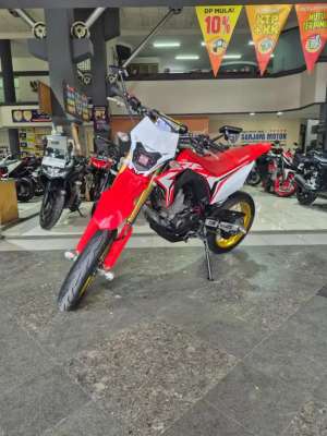 Jual bekas Supermoto part double an Honda CRF 150 L 2021, Wildan Sanjaya Motor,lokasi di Antapani (Cicadas)