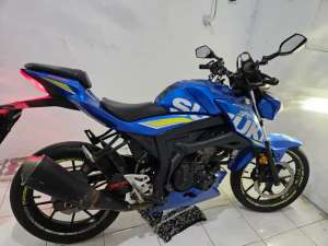Jual bekas SUZUKI GSX S 150 BIRU,lokasi di Jatinegara