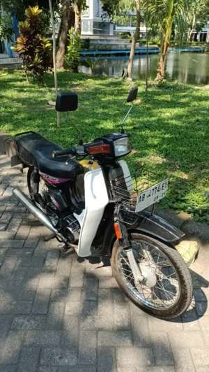 Jual bekas Suzuki RC 100 Bravo 1996,lokasi di Tegalrejo