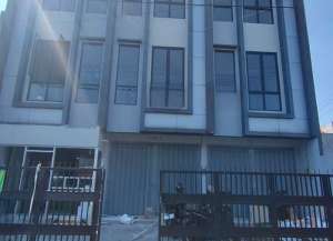 TAMBAK REJO lokasi di simokerto, tersedia melalui melalui situs Lamudi