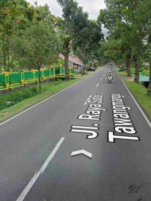 Tanah Karang Pandan 2765Mt, Ld 22Mt, jl Solo Tawangmangu, karang anyar lokasi di Karangpandan, tersedia melalui melalui situs Olx