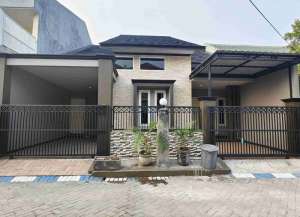 Termurah Dikelasnya, Rumah Baru Renov di Perum Rewwin Sidoarjo lokasi di ",
          price: `1450000000`,
          currency: `IDR`
    };


    let pageData = {
        viewPhoneModalField: , tersedia melalui melalui situs Lamudi