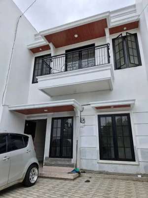 TERMURAH SUPER NYAMAN RUMAH CLASSIC EROPA DI PERUMAHAN ANGKASA PURI lokasi di Jatiwarna, tersedia melalui melalui situs Olx