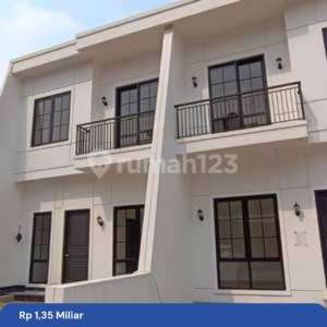Townhouse Baru Modern di Jalan Raya Jatimakmur Pondok Gede Bekasi , tersedia melalui melalui situs Rumah123