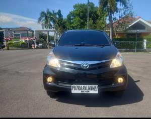 Jual bekas TOYOTA AVANZA 1.3 E MT 2013,lokasi di 