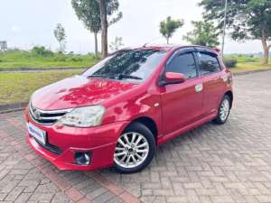 Jual bekas Toyota Etios Valco 1.2 G Bensin MANUAL 2017 WSI,lokasi di 