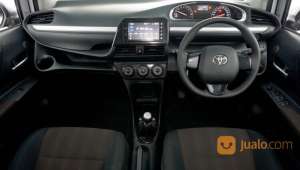 Jual bekas Toyota Sienta G MT 2017 Putih,lokasi di Kota Jakarta Selatan