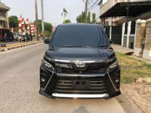 Jual bekas Toyota Voxy 2.0 2022,lokasi di 