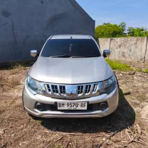 Jual bekas TRITON GLS 2018,lokasi di 