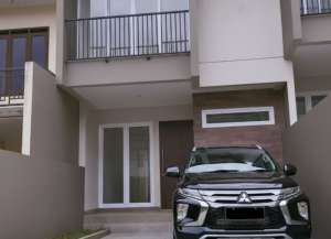 TURUN HARGA KHUSUS BULAN INI Rumah 2 Lantai di Perumahan One Gate Dekat Gegerkalong Ciwaruga Sarijadi Pasteur lokasi di ",
          price: `1479506700`,
          currency: `IDR`
    };


    let pageData = {
        viewPhoneModalField: , tersedia melalui melalui situs Lamudi