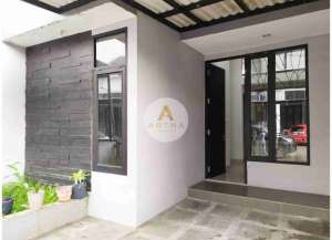Turun Harga Rumah Bagus Terawat Cluster Kopo Safira Bandung Fasilitas Taman Depan Dan Taman Belakang Harga Nego lokasi di ",
          price: `1200000000`,
          currency: `IDR`
    };


    let pageData = {
        viewPhoneModalField: , tersedia melalui melalui situs Lamudi