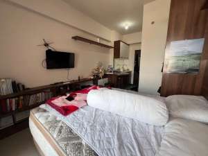 Unit Apartemen Amega Crown Tipe Studio lokasi di Waru, tersedia melalui melalui situs Olx