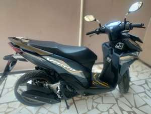 Jual bekas Vario 125cc 2024 CBS ISS keyless type tertinggi,lokasi di Kroya