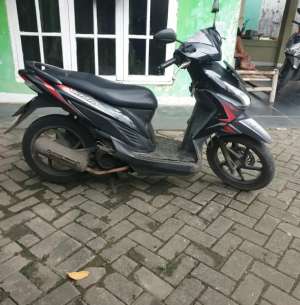 Jual bekas VARIO injeksi 2017,lokasi di Pagedangan