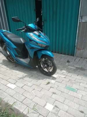 Jual bekas Vario led new 150 2019,lokasi di Cileungsi