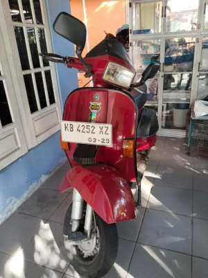 Jual bekas VESPA EXCEL 1987 PAJAK HIDUP,lokasi di Cengkareng