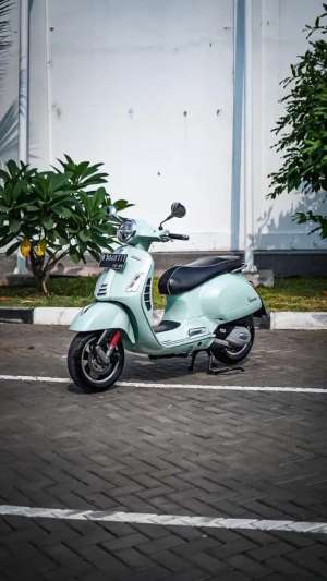 Jual bekas VESPA GTS 150 4V IGET ABS 2021,lokasi di Duren Sawit