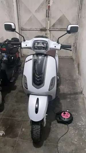 Jual bekas Vespa Listrik Uwinfly T3pro lengkap nominus 4.5jt,lokasi di Sukamulya
