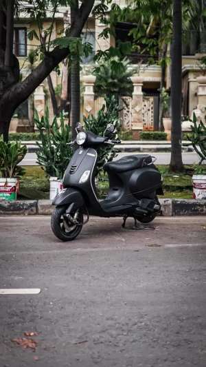 Jual bekas VESPA LX 125 IGET 2017,lokasi di Lembursitu
