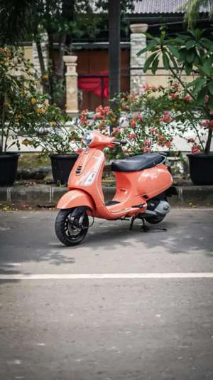 Jual bekas VESPA LX 125 IGET FACELIFT 2022,lokasi di Karawaci