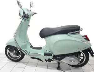 Jual bekas Vespa Primavera S 150 i-Get ABS Green Relax,lokasi di Banjarmasin Utara