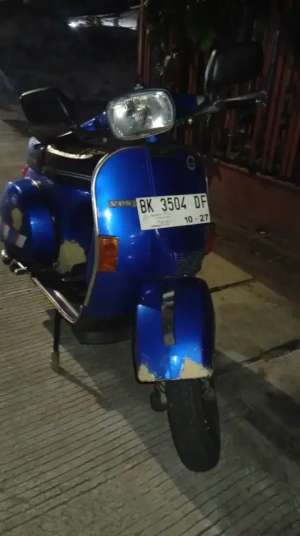 Jual bekas vespa px th1982,lokasi di Jatinegara
