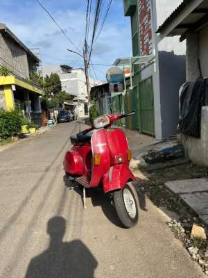 Jual bekas Vespa PXExclusive AOM Red Milano Rare Orijinal,lokasi di Ciputat