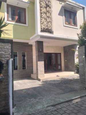 Villa Minimalis 2 Lantai Dekat Pantai Sanur lokasi di Denpasar Selatan, tersedia melalui melalui situs Olx