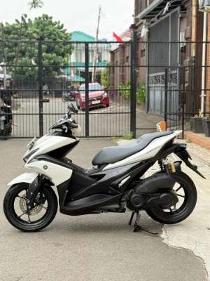 Jual bekas Yamaha Aerox 155 ABS Keyles, Tahun 2017. Mulus dan Siap Pakai,lokasi di Pancoran