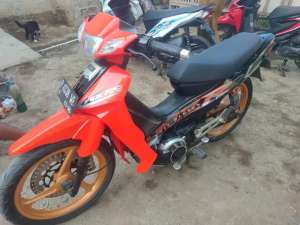 Jual bekas Yamaha Fiz R 2001,lokasi di Asembagus