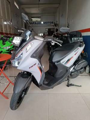Jual bekas YAMAHA LEXI LX 155 2024,lokasi di Margahayu