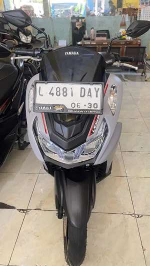 Jual bekas YAMAHA LEXI LX 155 TH 2024,lokasi di Menganti