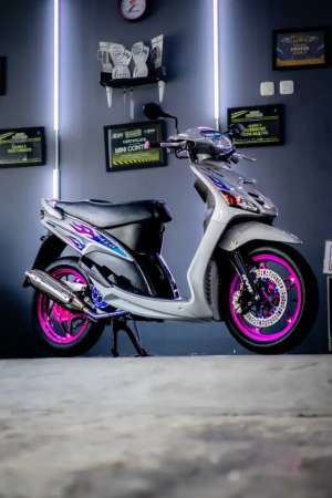 Jual bekas YAMAHA MIO TAHUN 2006 FULL RESTORASI DAN MODIFIKASI,lokasi di Jagakarsa