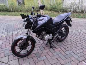 Jual bekas Yamaha New Vixion NVL 2013 NEGO,lokasi di Tandes