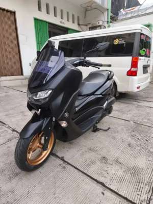 Jual bekas Yamaha Nmax 155 Connected 2023 Hitam,lokasi di Tanjung Priok