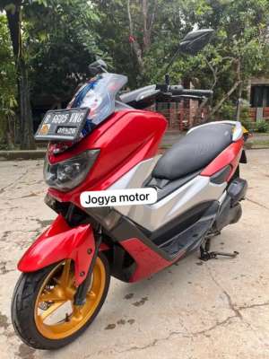 Jual bekas yamaha nmax th 2016 berkualitas,lokasi di Pamulang