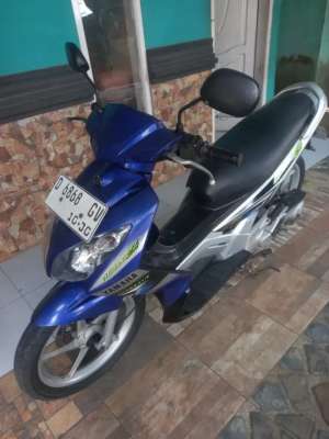 Jual bekas YAMAHA NOUVO 2005 BIRU ANTIK,lokasi di Ujung Berung