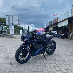 Jual bekas YAMAHA R15 GP MVSTR V3 2019,lokasi di Gading Serpong