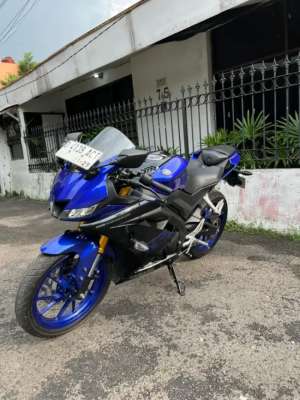 Jual bekas Yamaha R15 v3 mulus antik istimewa,lokasi di Regol