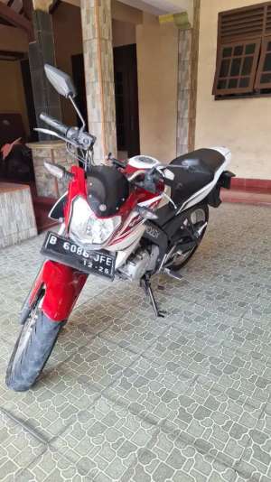 Jual bekas Yamaha Vixion NVL 1PA 2013,lokasi di Jatiuwung