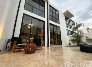 1 Bedroom Villa for rent in Mengwi, Bali lokasi di tumbak-bayuh, tersedia melalui melalui situs Lamudi