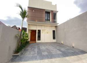 1 Unit Rumah Siap Huni 2 Lantai Dekat Waterboom Jogja lokasi di ",
          price: `1300000000`,
          currency: `IDR`
    };


    let pageData = {
        viewPhoneModalField: , tersedia melalui melalui situs Lamudi