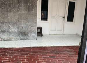 1898. Dijual Rumah Jl Swadaya , Cempedak Jatinegara Jkt Timur lokasi di ",
          price: `1600000000`,
          currency: `IDR`
    };


    let pageData = {
        viewPhoneModalField: , tersedia melalui melalui situs Lamudi