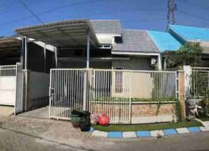 20. DIJUAL GRAND ALOHA REGENCY BUNGURASIH ALOHA SIDOARJO lokasi di ",
          price: `790000000`,
          currency: `IDR`
    };


    let pageData = {
        viewPhoneModalField: , tersedia melalui melalui situs Lamudi