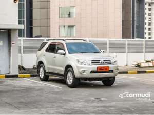 Jual bekas 2010 Toyota Fortuner 2.7 G Lux 4X2 SUV,lokasi di DKI Jakarta