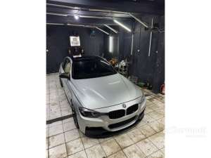 Jual bekas 2012 BMW 335i 3.0 Coupe,lokasi di Jawa Barat