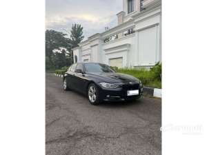 Jual bekas 2013 BMW 320i 2.0 Sport Sedan Faktur 2014 Odo 50 Rbuan TERMURAH,lokasi di DKI Jakarta