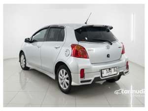 Jual bekas 2013 Toyota Yaris 1.5 J Hatchback,lokasi di Jawa Timur