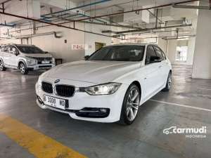 Jual bekas 2015 BMW 328i 2.0 Sport Sedan,lokasi di DKI Jakarta